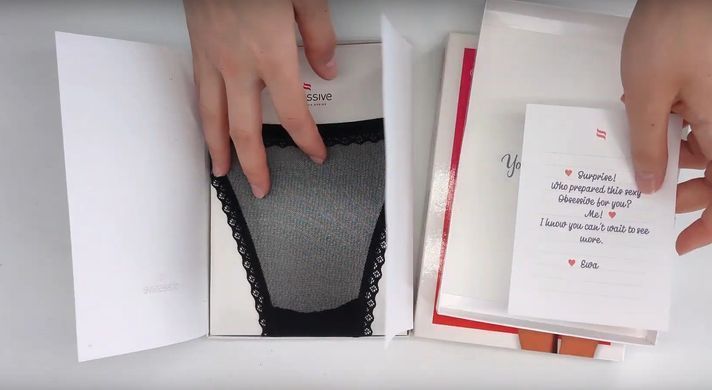 Трусики з ажурною вставкою та відкритим доступом Obsessive Celia Noir crotchless thong, розмір XL/2XL зображення