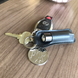 Віброкуля з кристалом і чохлом PowerBullet First-Class Bullet 2.5" with Key Chain Pouch, Gun Metal (діаметр 1,8 см) картинка 7