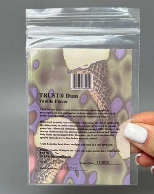 Латексна серветка для оральних пестощів Latex Dental Dams Vanilla (1 шт) зображення