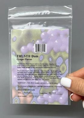 Латексная салфетка для оральных ласк Latex Dental Dams Grape (1 шт) картинка
