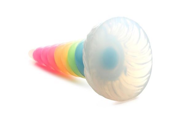Фентезійний фалоімітатор з присоскою Creature Cocks Luminescent Rainbow Silicone Dildo (діаметр 5,4 см) зображення