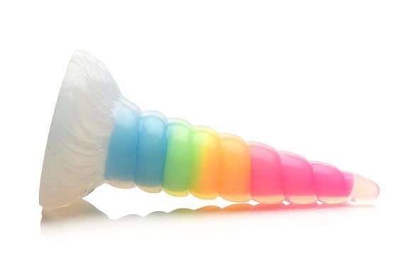 Фентезійний фалоімітатор з присоскою Creature Cocks Luminescent Rainbow Silicone Dildo (діаметр 5,4 см) зображення