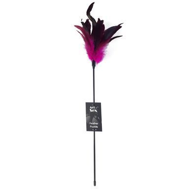Щекоталка темно-розовая из пера молодого петуха Art of Sex Feather Paddle картинка