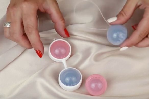 Набор вагинальных шариков с переменной нагрузкой LELO Beads Mini (диаметр 2,9 см, 28 и 37 г) картинка
