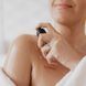 Пробник разогревающего съедобного массажного масла Bijoux Indiscrets Sachette Slow Sex Warming massage oil (2 мл) картинка 3