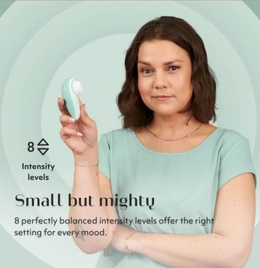 Вакуумний кліторальний стимулятор Womanizer Liberty 2 Sage зображення