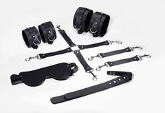 Набір для БДСМ 5в1: наручники, поножі, хрестовина, маска, паддл Feral Feelings BDSM Kit 5 Black, чорний зображення
