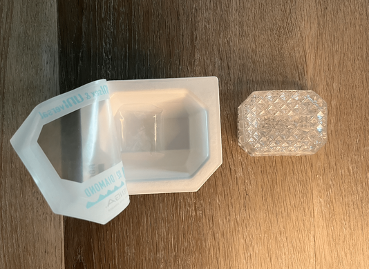 Мини-мастурбатор Tenga UNI Diamond, бриллиантовый (с пирамидками) картинка