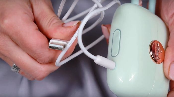 Вакуумний кліторальний стимулятор + віброяйце у кейсі Otouch Louis Vibrate Pink (діаметр 2,8 см) зображення