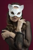 Фото Шкіряна маска кішечки Feral Feelings Catwoman Mask, біла