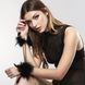 Наручники з пір'я Bijoux Indiscrets Za za zu - feahter handcuffs картинка 7