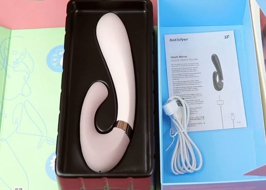 Смарт вібратор кролик із підігрівом Satisfyer Heat Wave Mint (діаметр 3,5 см) зображення