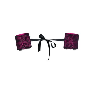Изящные наручники с кружевом на липучках Obsessive Roseberry cuffs картинка