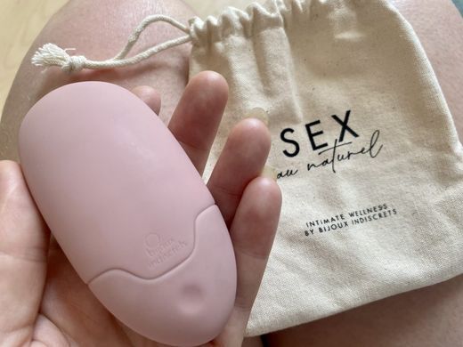 Клиторальный стимулятор - вибромассажер Bijoux Indiscrets Sex au Naturel Personal Massager картинка