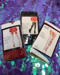 Панчохи з мухоморами Leg Avenue Polka Dot Mushroom Thigh Highs One Size картинка