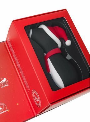Вакуумний кліторальний стимулятор у шапочці та шарфі Satisfyer Penguin Holiday Edition зображення